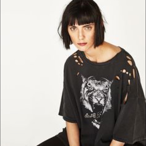 tiger oversized tee